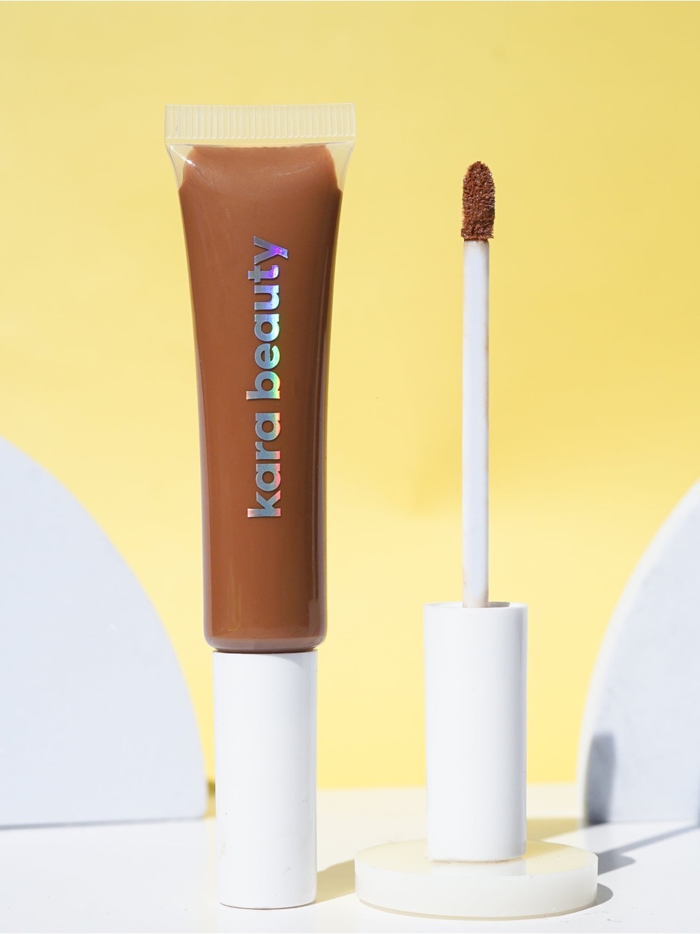 Kara Beauty Essentials Eye Primer Translucent Deep